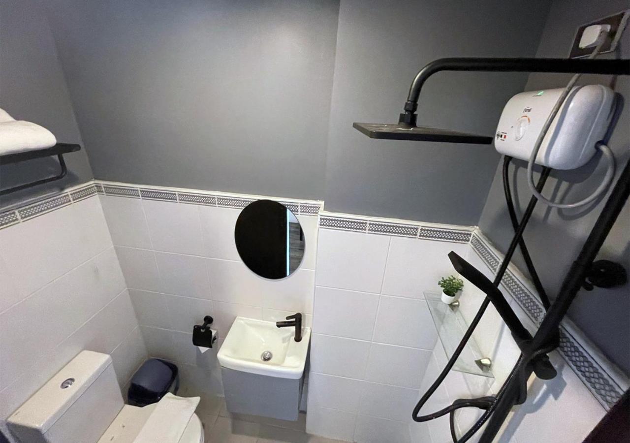 סן פדרו מקאטי Mystay Hotel Bgc West מראה חיצוני תמונה